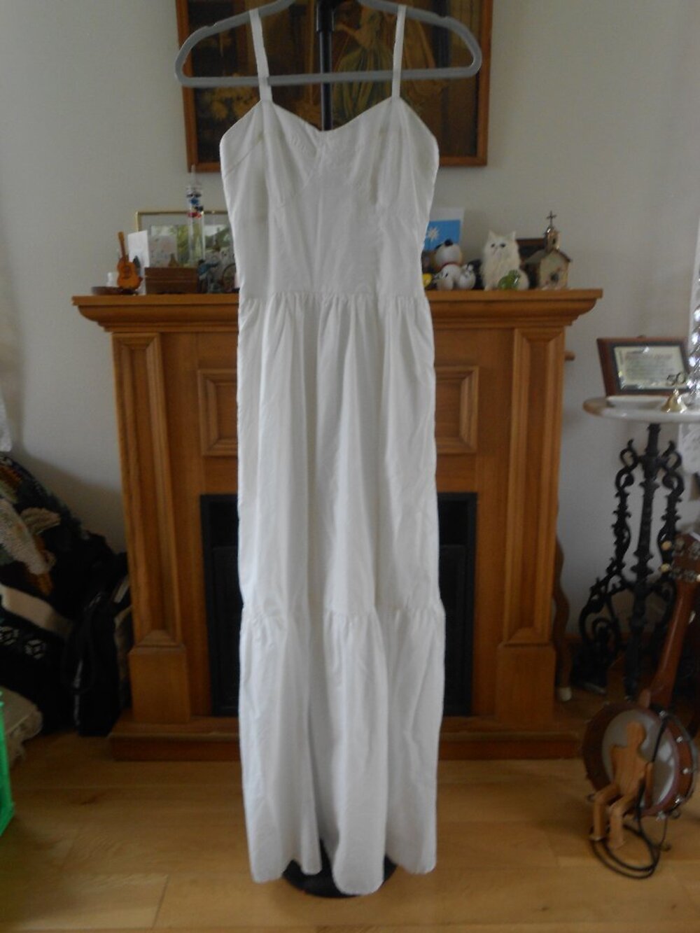 YFB MAXI DRESS-WOMEN'S SIZE L-WHITE-VERY GOOD CONDITION!
